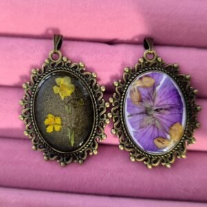 Collier fleurs Bronze